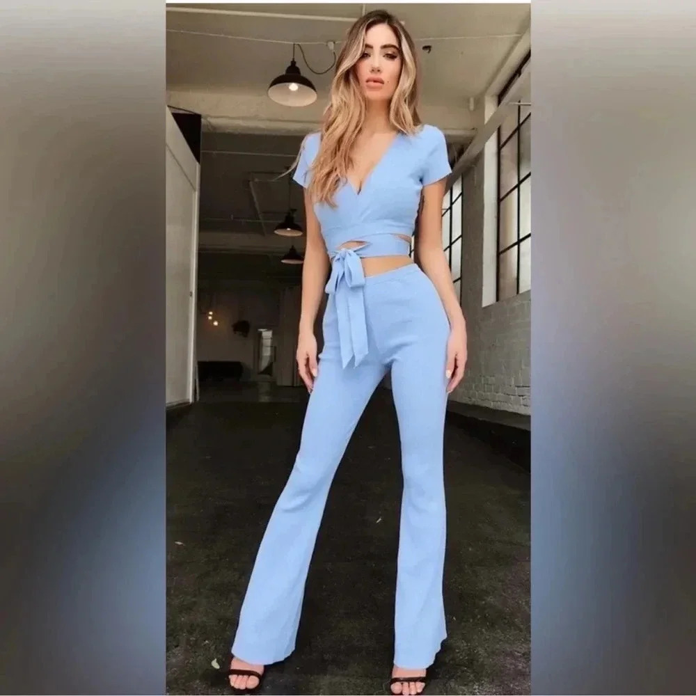 Tiger Mist Luna Baby Blue Ribbed Flare Legging Wrap Short Sleeve Crop To…